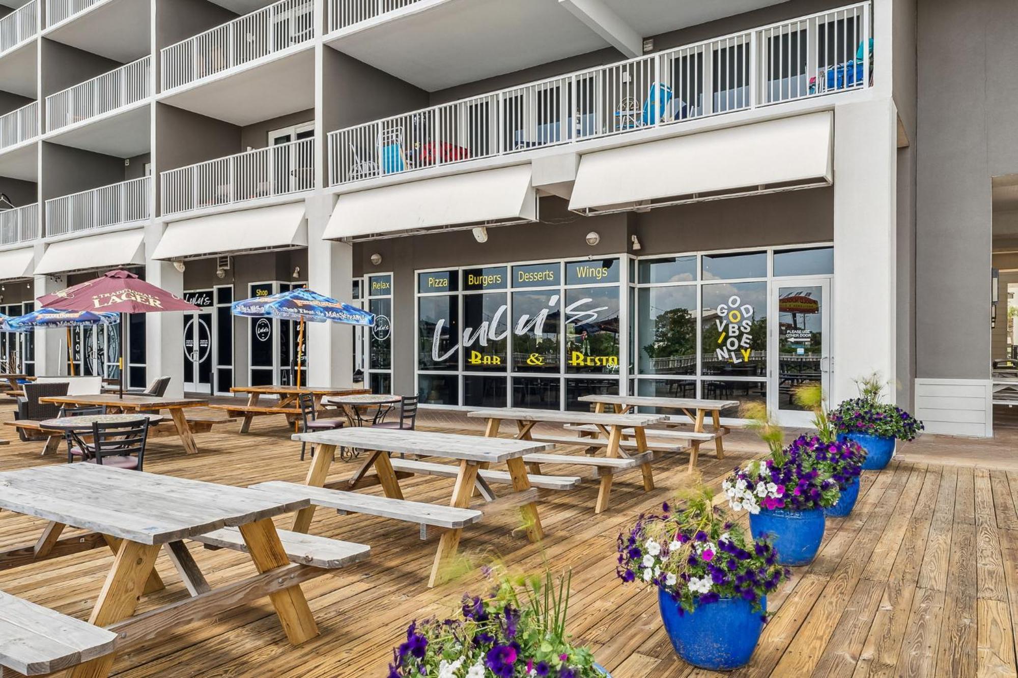 Apartment Laketown Wharf 0804 Panama City Beach